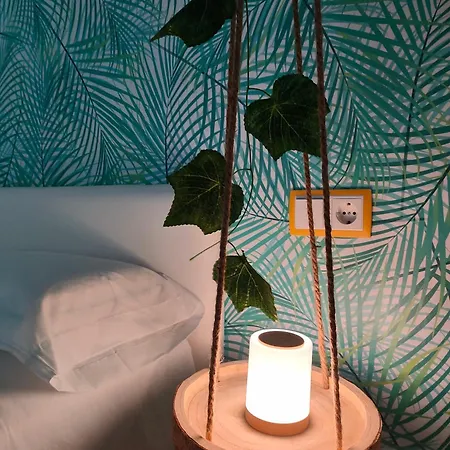 Aloha Center 公寓 滨海略雷特